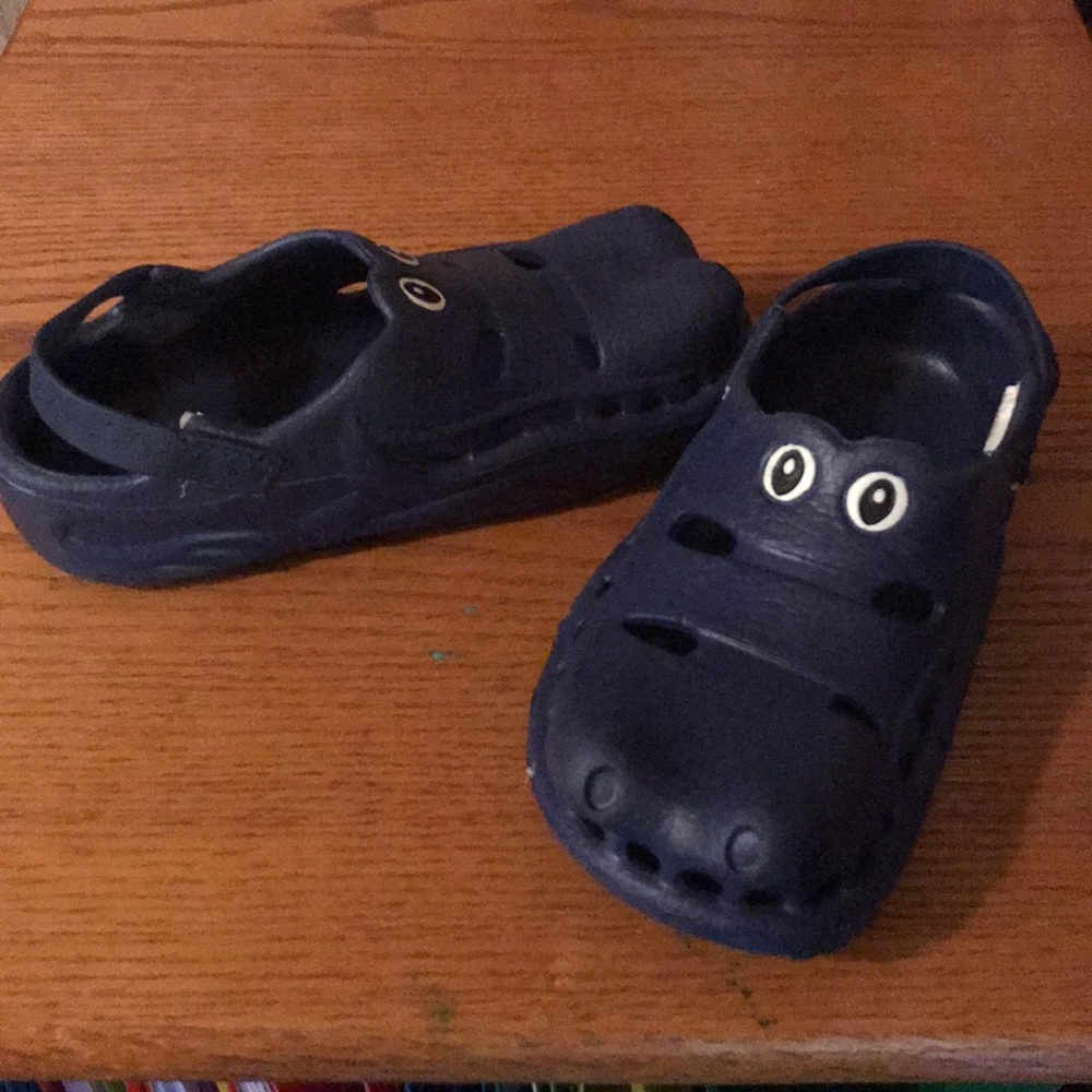 Kids shoes